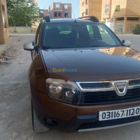 Dacia Duster 2012 Ambiance - Batna | jazyer.com