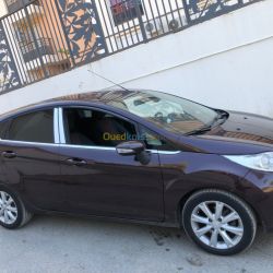 Ford Fiesta 2010 Titanium Sport pack - Alger | jazyer.com